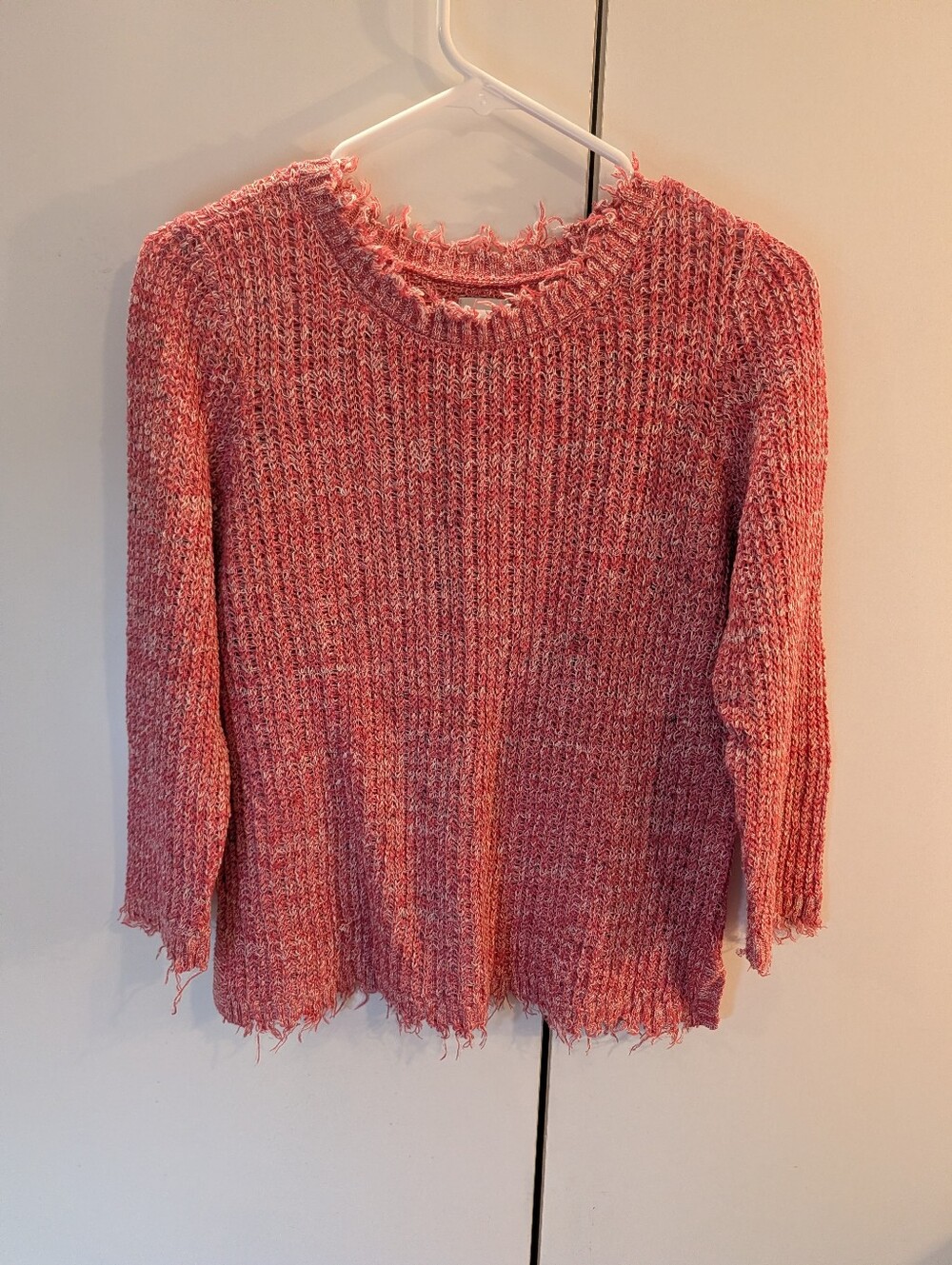 Nic & Zoe Women’s XS Distressed Crewneck Sweater - Pink